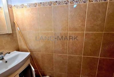 Exclusivitate! Spatiu comercial Piata Aurora, vad excelent !!! - 1