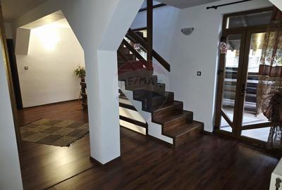 Casa /Vila de vanzare in Durau - 60