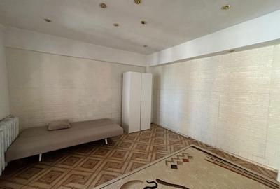Garsonieră decomandată în Uiești - 1