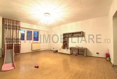 3 Camere, Birouri sau Locuinta, Camera de Comert, Disponibil si Nemobilat - 1