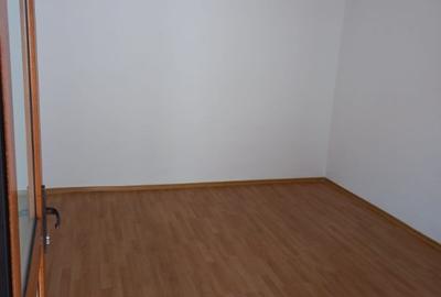Casă cu 5 camere cu Teren 400 Mp în Mihai Bravu - 3