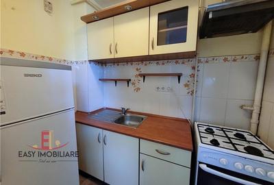Apartament 1 camera , Aleea Carpati , Et1 , Complet  Utilat , UMF - 3