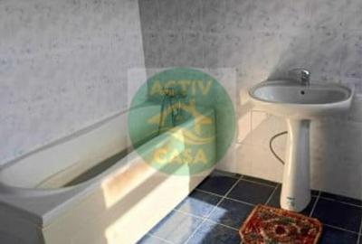 Casă cu 5 camere cu Teren 1200 Mp în Tămășeni - 2