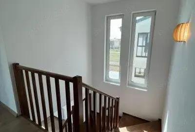 Casa Duplex P+1 cu 3 camere si curte in Otopeni, zona 23 august - 3