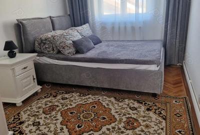 Apartament cu 4 camere semidecomandat în Central - 6
