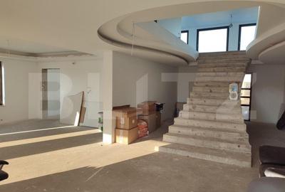 Casa individuala semifinisata, 2000mp teren, zona centrala Radauti - 3