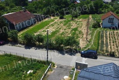 Teren de 2809 mp, în Central - 3