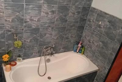 Casă cu Teren 125 Mp în Central