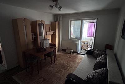Apartament cu 2 camere semidecomandat în Tohanu Vechi - 3