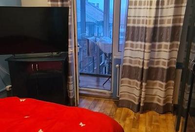 Apartament cu 3 camere decomandat în Petros - 6