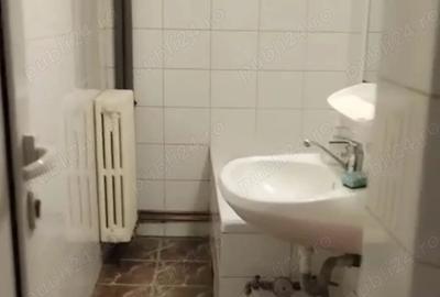 Inchiriez apartament 2 camere - 3