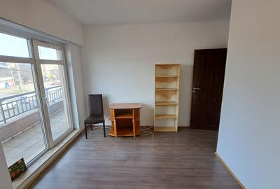 APARTAMENT 3 CAMERE - SUPRAFATA GENEROASA - 35