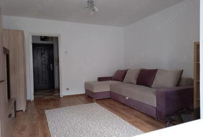 Garsonieră în Titan - 1