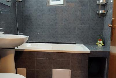 Apartament cu 3 camere decomandat în Central - 5