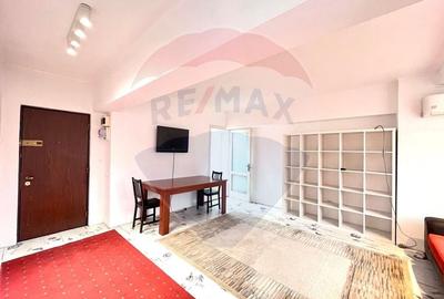 Apartament cu 2 camere de vanzare in Calea Victoriei nr 1 - 6