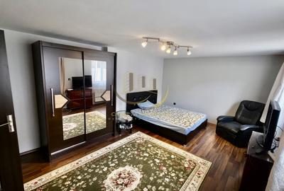 Garsonieră decomandată în Central - 2