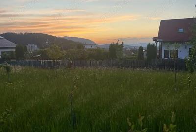 Teren de 470 mp, în Central - 2