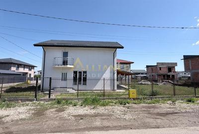 Casă individuală cu 5 camere cu Teren 468 Mp în Berceni - 1