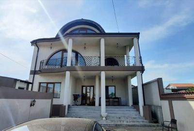 Casă cu 8 camere cu Teren 320 Mp în Cumpăna - 2