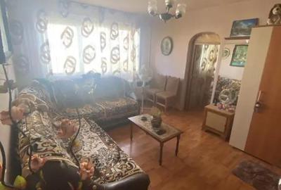 Apartament cu 2 camere semidecomandat, mobilat în Central - 4