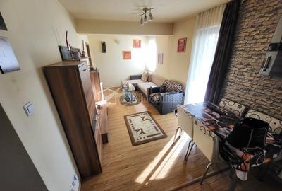 Apartament cu 2 camere semidecomandat în Florești