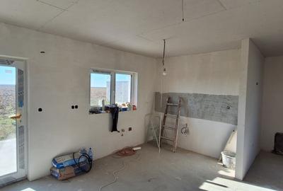 Casa individuala de vanzare, semifinisata, Santandrei - 7