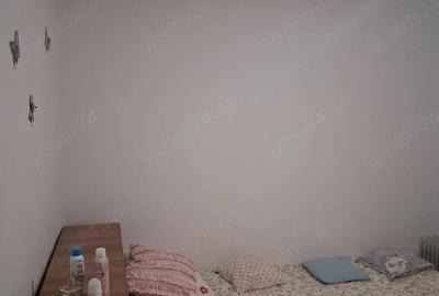 Apartament cu 3 camere decomandat în Crihala