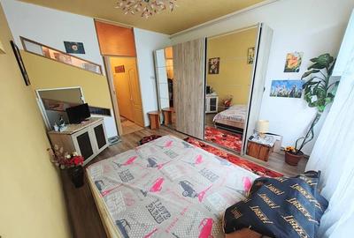 Vand garsoniera in Hunedoara, zona centrala, langa pietonala Corvin, etaj 2, 23.000 euro neg - 5