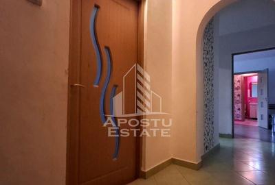 Apartament cu 3 camere semidecomandat în Miorița - 3