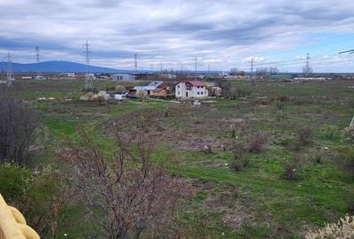 Teren Construcții intravilan de 2134 mp, în Nord-Vest