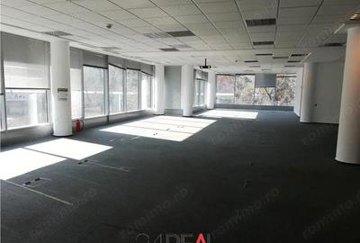 Spațiu comercial, în Nord - 11