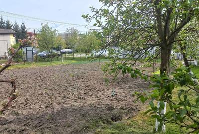 Casă cu 3 camere cu Teren 1100 Mp în Central - 2