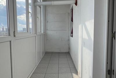 Apartament cu 3 camere decomandat în Metalurgie - 2