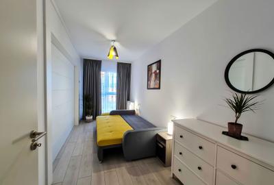 Apartament cu 2 camere semidecomandat în Tractorul