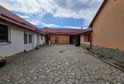 Casă cu 2 camere în Gruni - 4