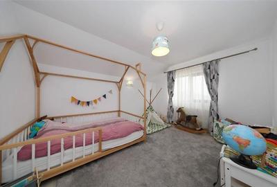 Vila cocheta, facilitati valoroase, strada asfaltata, intimitate: Tur LIVE! Vila cocheta, facilitati valoroase, strada asfaltata, intimitate: Tur LIVE! - 10