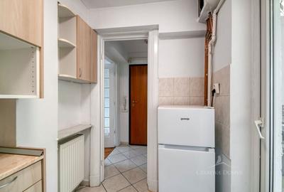 Universitate / Spatiu de birouri / Doua camere / Centrala proprie - 9