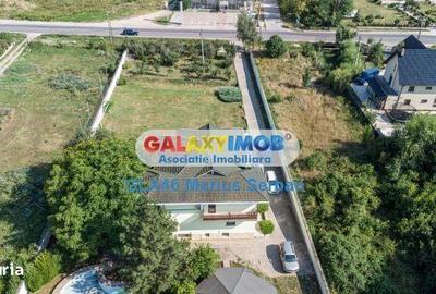 Casă cu 4 camere în Valea