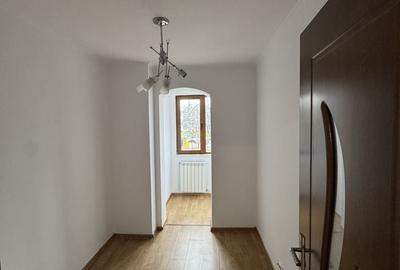 Apartament cu 3 camere decomandat în Central - 13