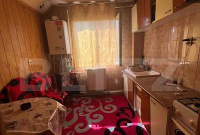 Apartament cu 2 camere semidecomandat, mobilat în Câmpia Turzii