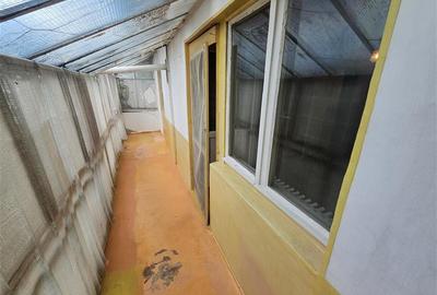 Apartament cu 2 camere decomandat în Micro IV - 20
