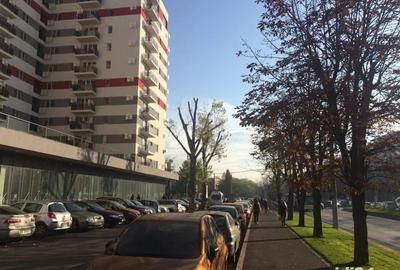 Apartament cu 2 camere decomandat în Păcii