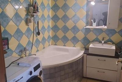 RECO Casa 4 camere, Central - 13
