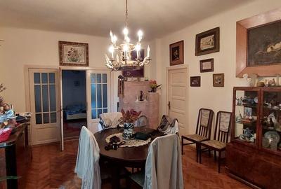 Casă cu 4 camere cu Teren 372 Mp în Ultracentral - 1