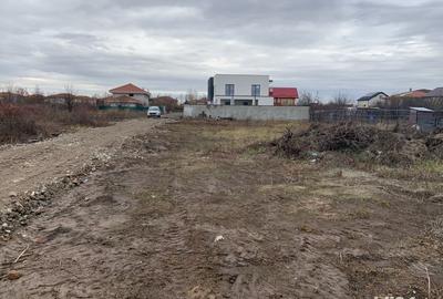 Teren de 500 mp, în Domnești - 2