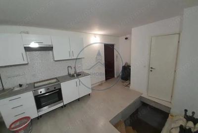 Garsonieră semidecomandată în Central - 2