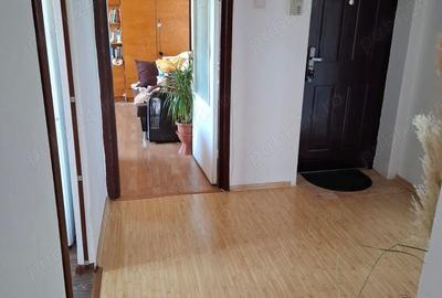 Apartament cu 3 camere decomandat în Iosia - 1