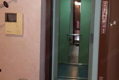Apartament cu 3 camere în Central - 2
