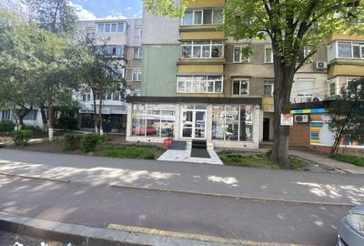 Spațiu comercial, de 80 mp, în Micro 19 - 3