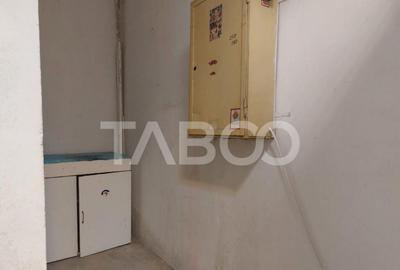 Spatiu comercial 48 mp 2 camere zona cu vad comercial Piata - 15